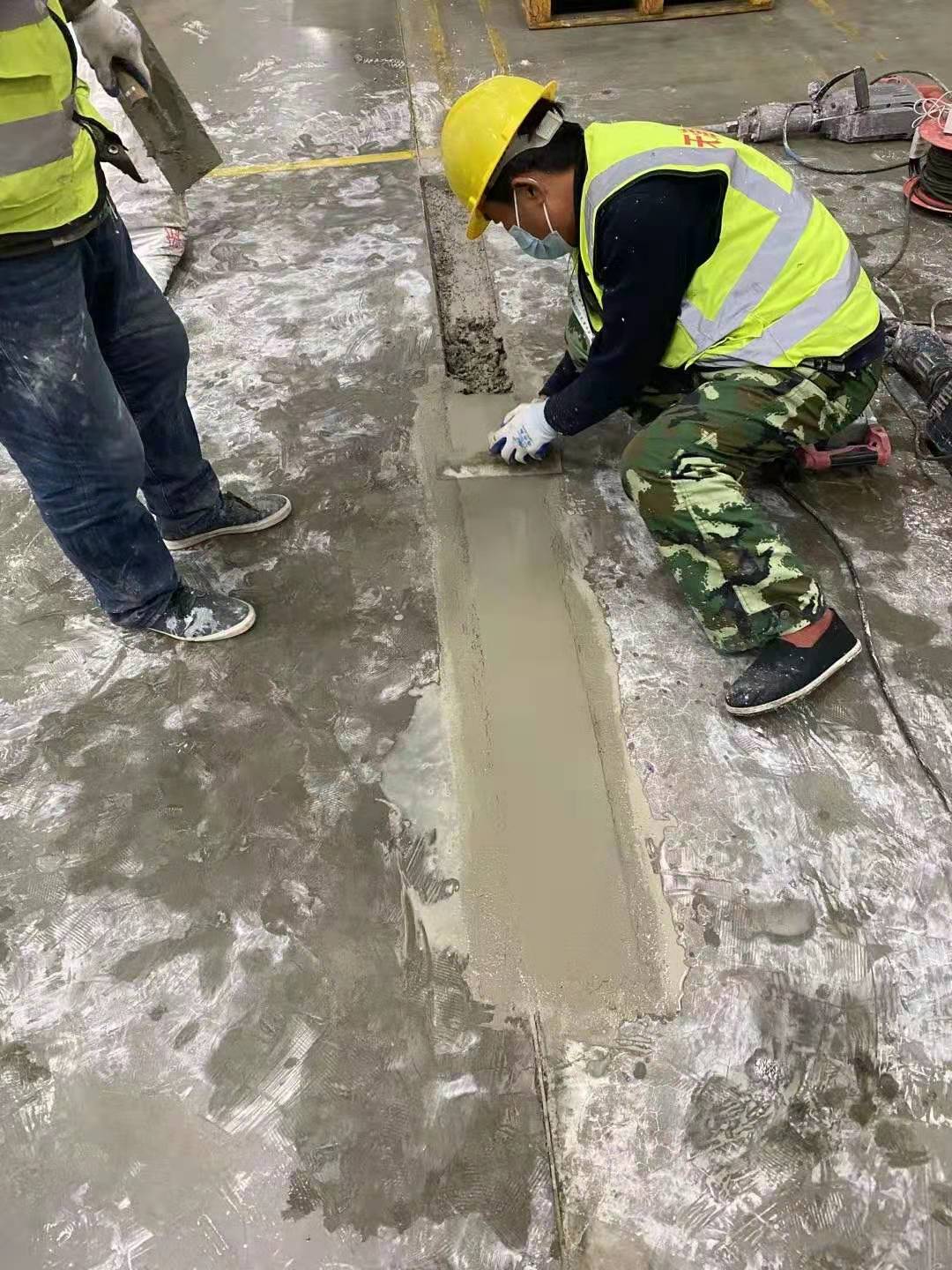 快速修補料2.jpg 快速修補料2.jpg